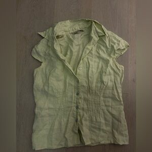 light green button up 🤍